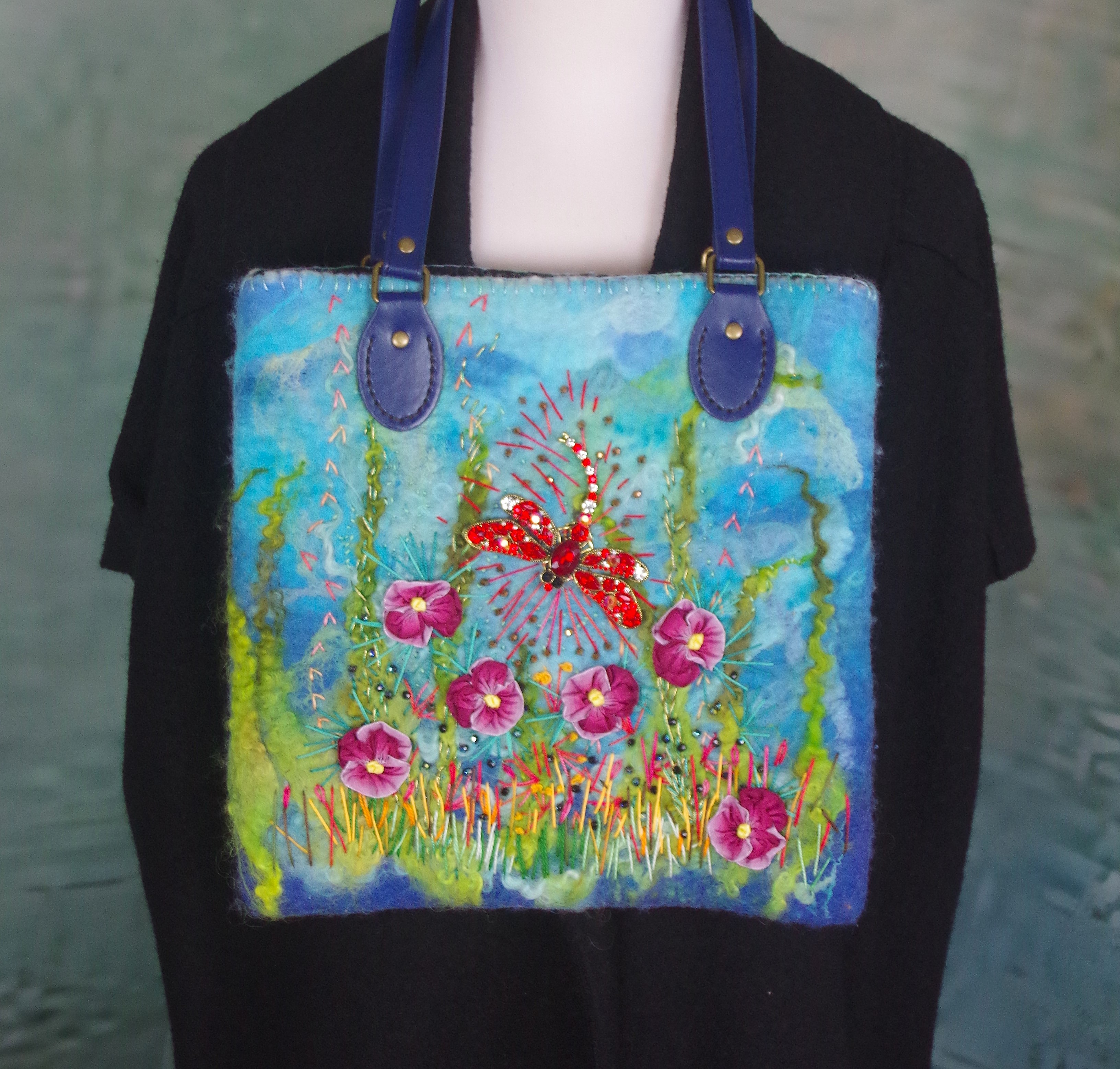 FELTED BAG - DRAGONFLY MEADOW